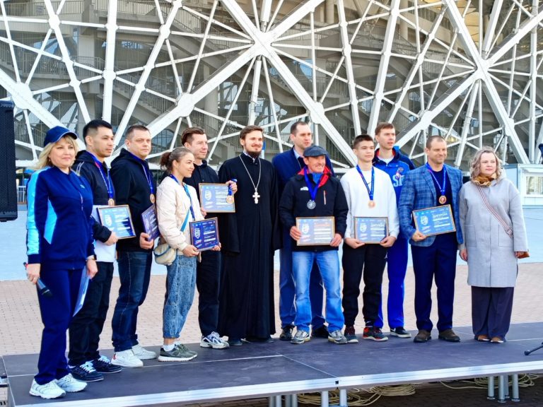 5 апреля на стадионе «Волгоград Арена» прошло торжественное награждение победителей и призеров Первых «Народных игр ГТО» 2024. 